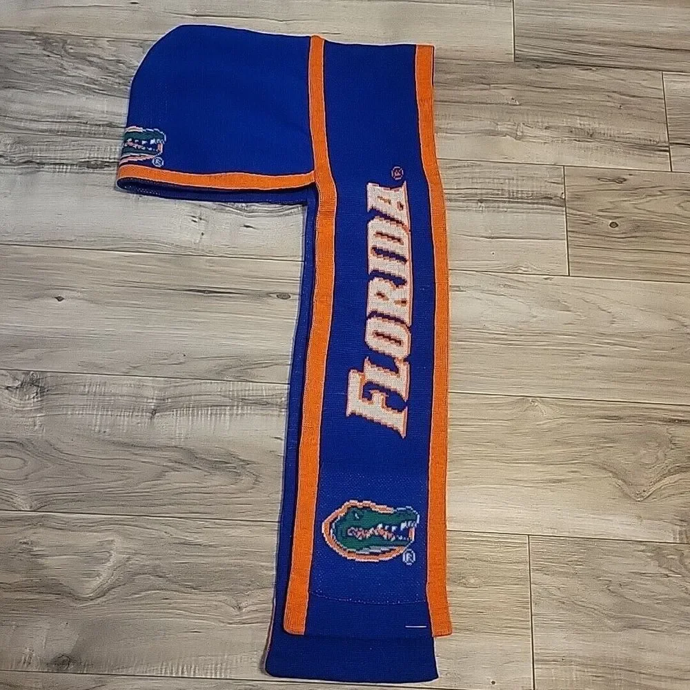 UF Florida‎ Gators Double Layered Thick Knit UNISEX Hooded Winter Scarf Pockets